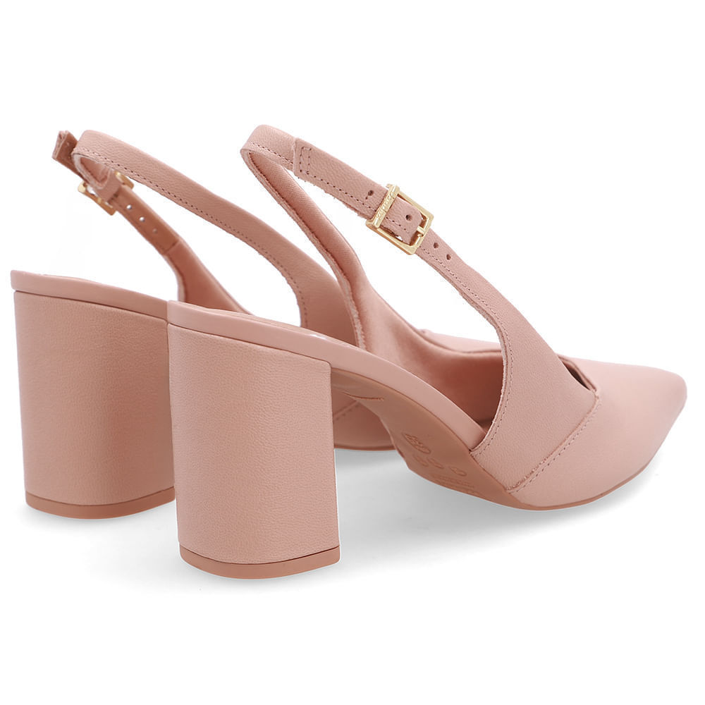 Slingback Salto Bloco Em Couro Bege Com Bico Fino — imagem 2 de 2