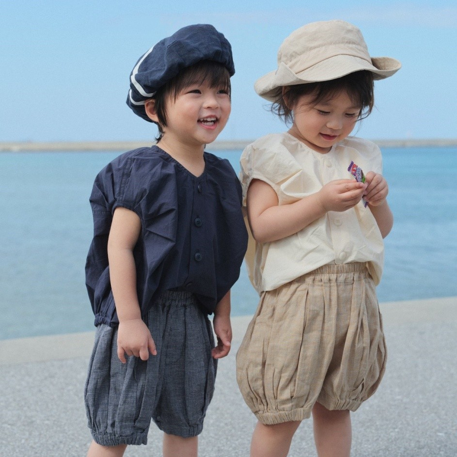 Theioioio Regata Infantil 100% Algodão Minimalista de Botão Francês 2-6 Anos TRE70113