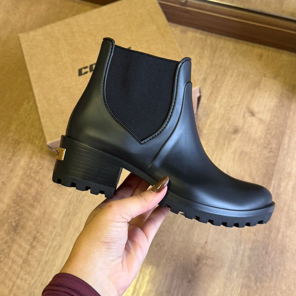 Bota Colcci Chelsea Tratorada