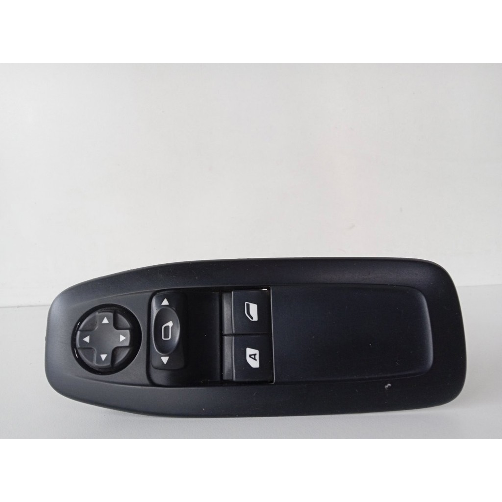Botao Comando Vidro Elet. Motorista Peugeot 208 2014, 15, 16