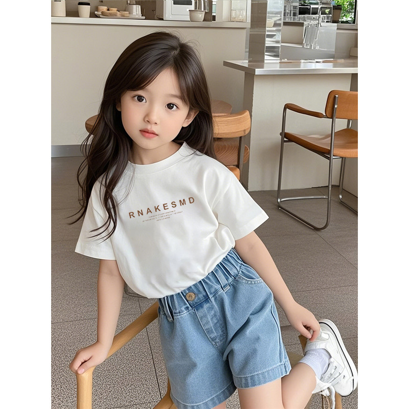 Meninas branco puro algodão de manga curta camiseta 2025 novo estilo verão médio pequenas crianças meia manga simples so