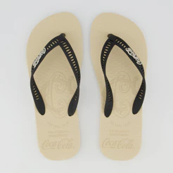 Chinelo Coca Cola Ithaca Off White e Preto