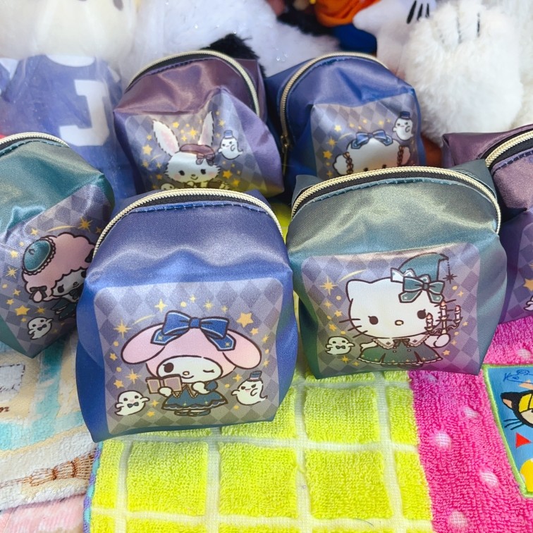 Exportação bonito dos desenhos animados tamanho pequeno saco de armazenamento fone de ouvido bolsa moeda Mini Tofu peque
