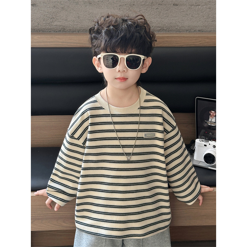 Meninos de manga comprida camiseta primavera outono estilo infantil estilo ocidental listrado camisa de fundo 2026 novo 