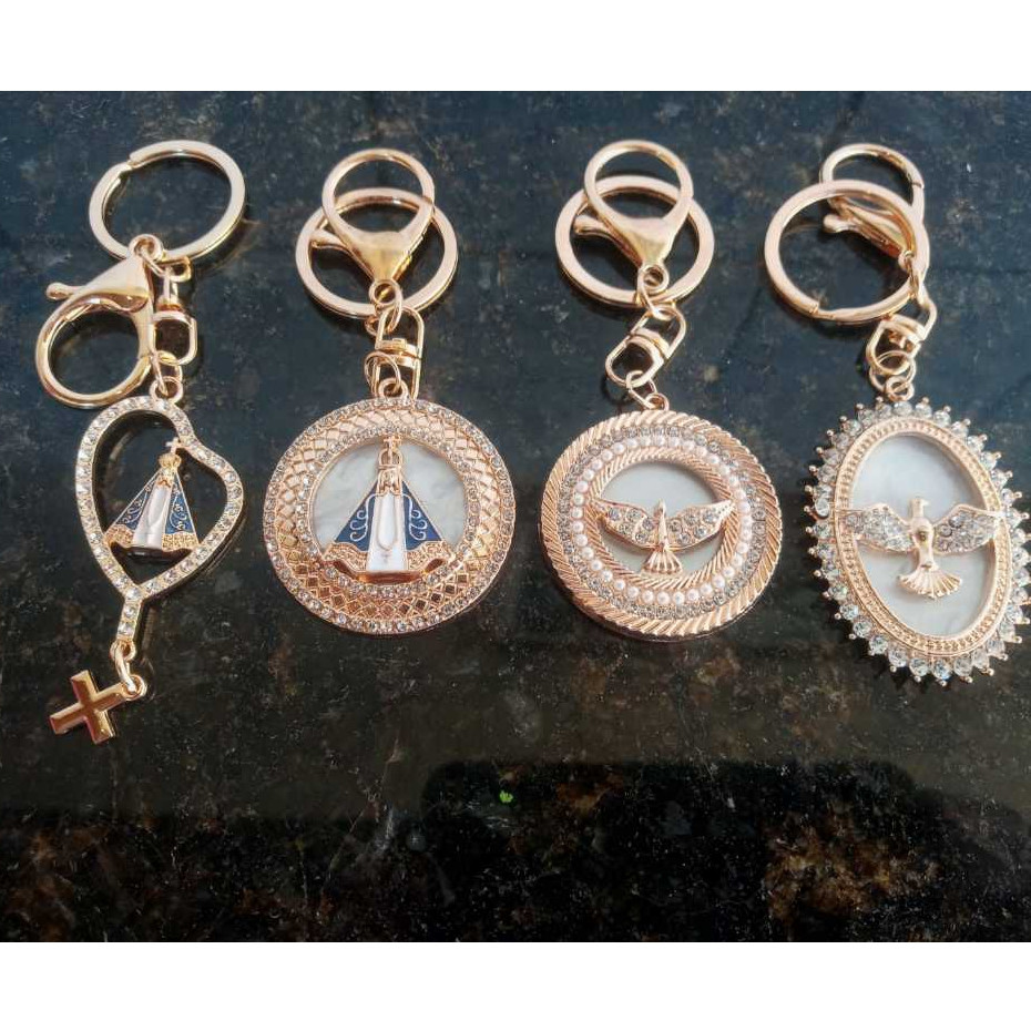 4 Chaveiros Nossa Senhora Aparecida  Divino Espirito Santo Católico Strass Lembrança/ Artigo Religioso/ kit Revenda