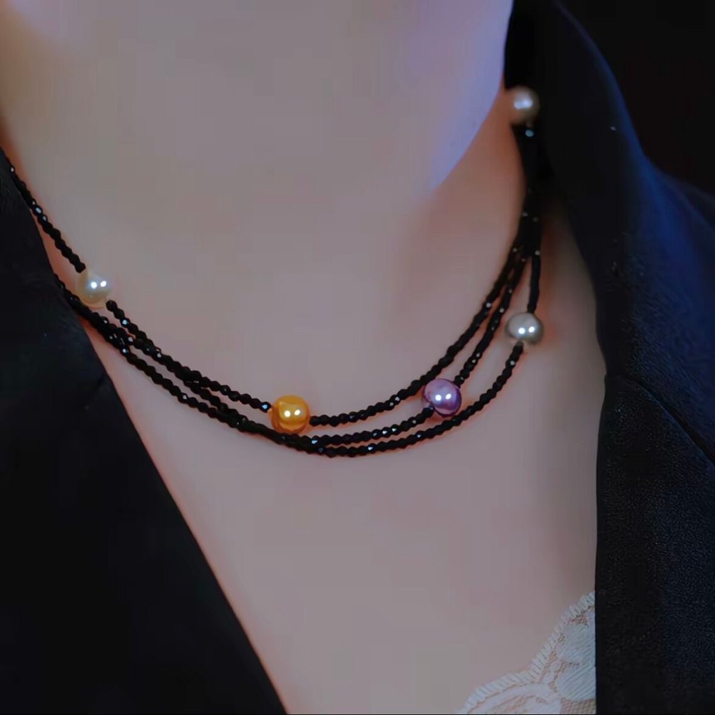 colar femenino colar aço inoxidável Multi-camada preto cristal pérola colar feminino nicho Design curto colar 2026 nov