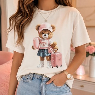 Camiseta T-Shirt Feminina Estampada Ursinha com Mala de Viagem Manga Curta 100% Algodão Casual Moda Feminina