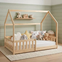 Cama Infantil Montessoriana de Madeira Maciça com Grade e Casinha Elmer Natural Bege/Marrom