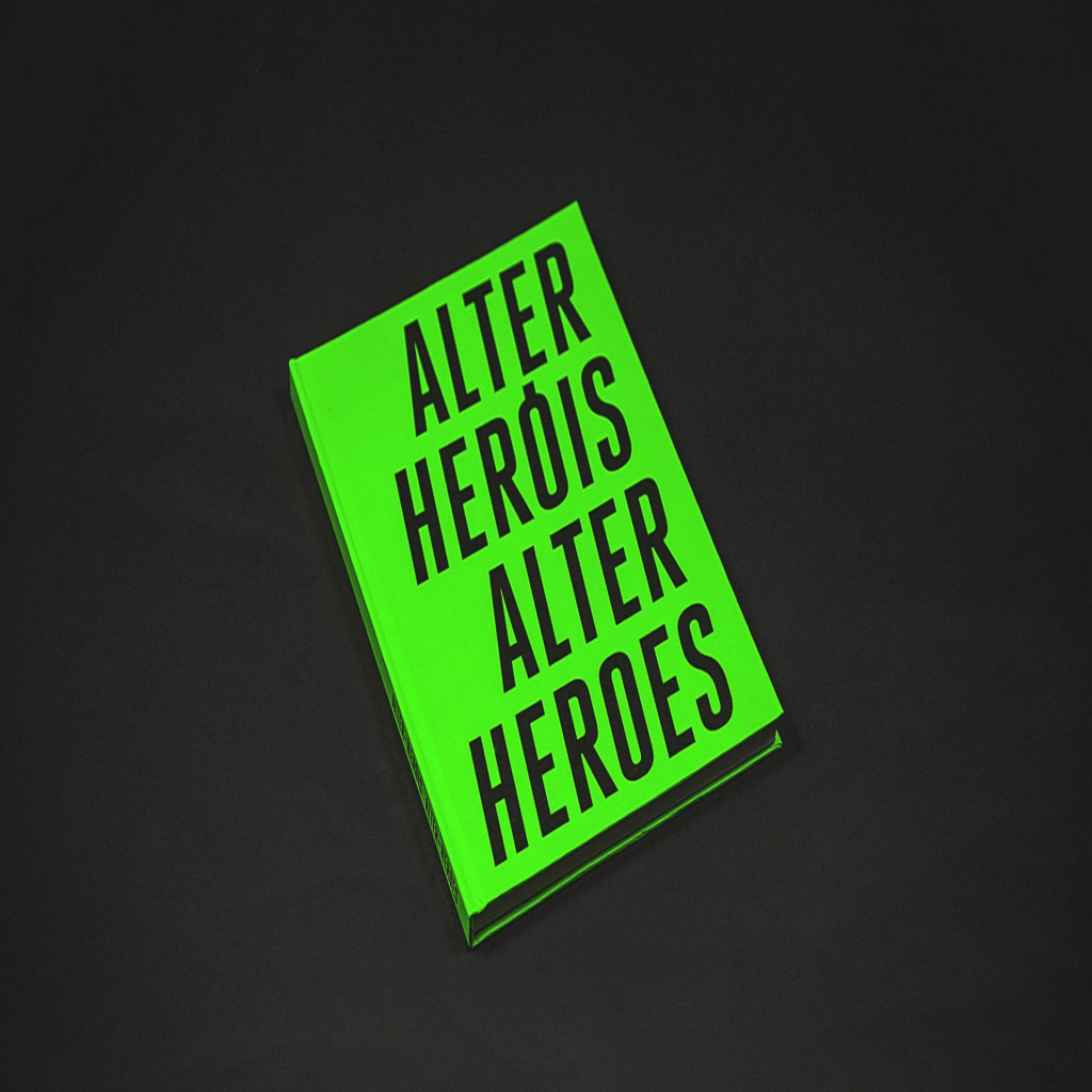 Alter Heróis Alter Heroes autor Daniela Capelato