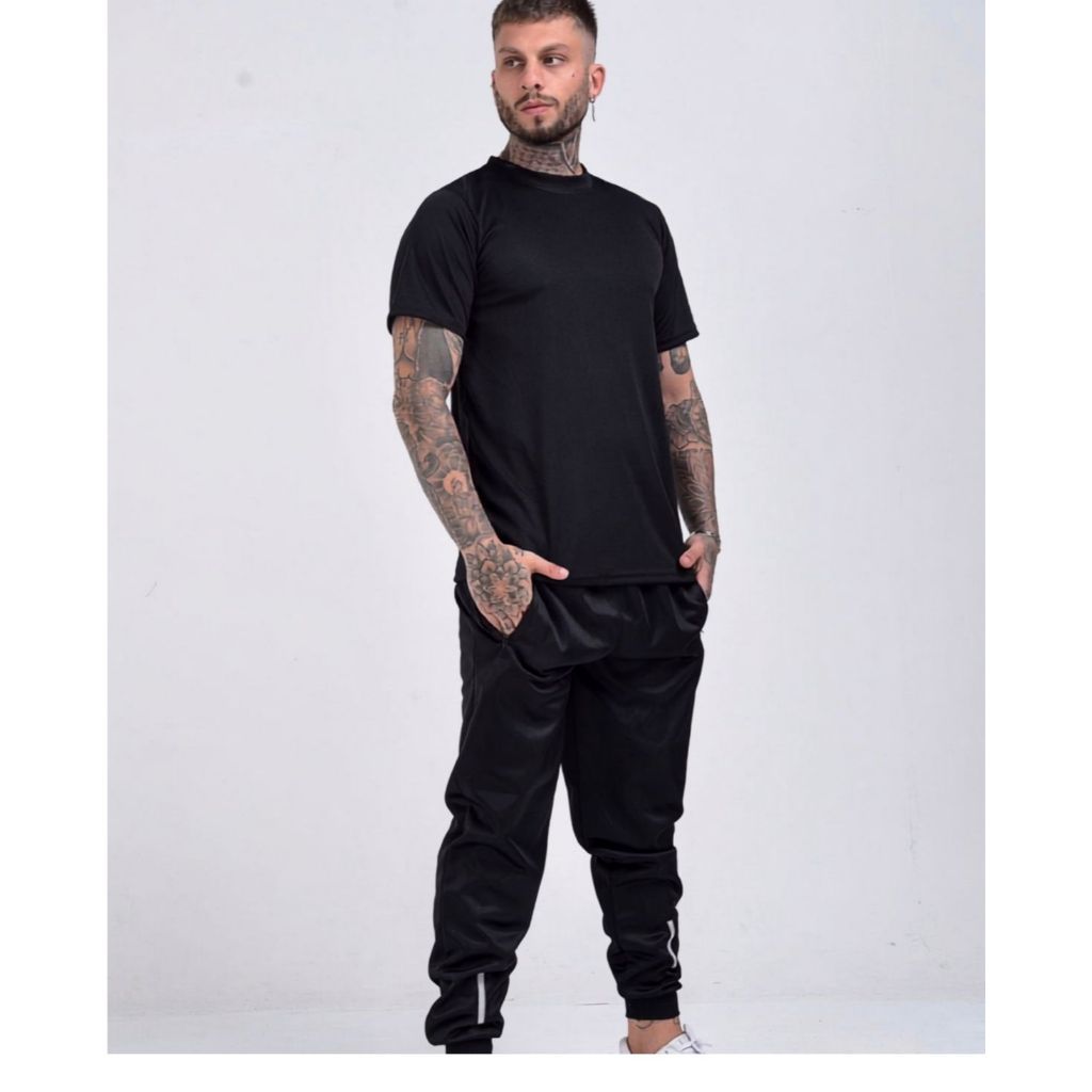 CALÇA E CAMISETA MASCULINA  CONJUNTO PARA ACADEMIA TREINO E ESPORTE Masculina Para Treino Academia Esporte