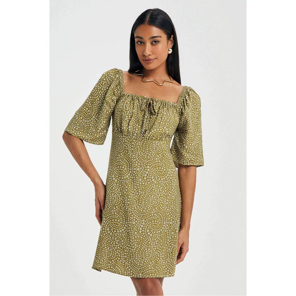 Vestido Feminino Curto Floral Marialícia Verde