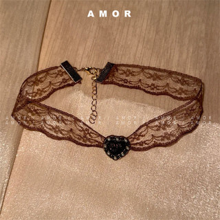 Colar de Renda Marrom Feminino - Estilo Vintage, Macio e Versátil, com Pingente de Coração de Pérola 8CRV