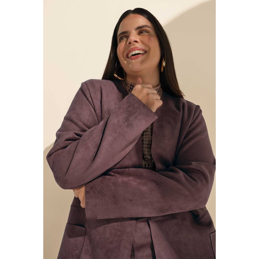 Casaco Feminino Suede Com Bolsos Marialícia Marrom · foto 2