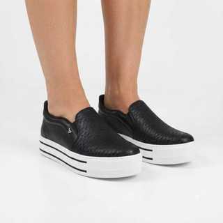 Tênis Feminino Casual Slip on Via Marte Fem Slip On 010-035 Conforto