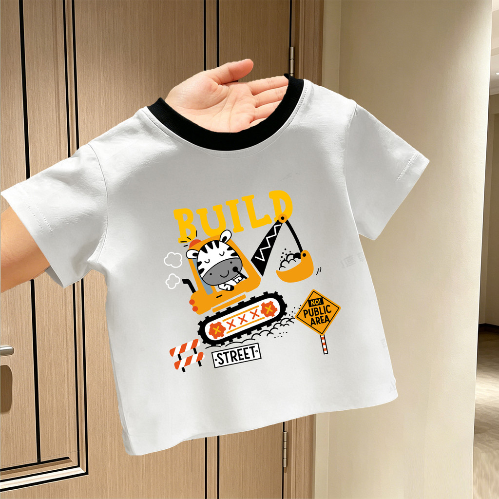 Menino dos desenhos animados escavadeira impresso camiseta de manga curta verão novo produto contraste cor colarinho em 