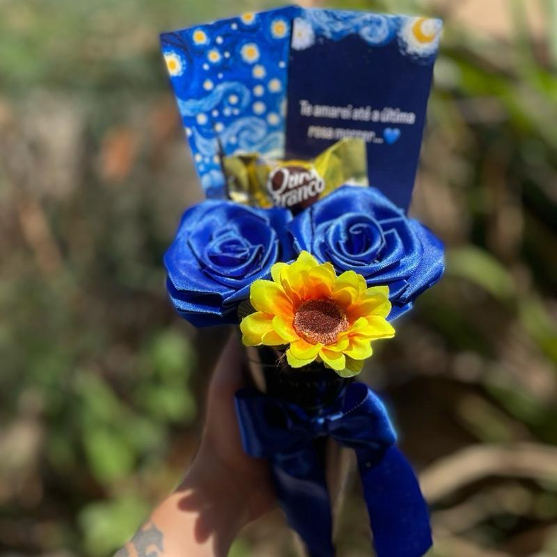 Buquê de Flores Azuis: Onde Comprar | BuscaProdutos