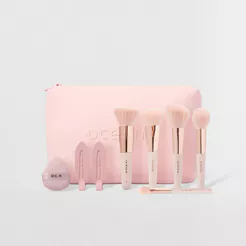 Kit Nécessaire Rosa Daily Makeup + Mini Pincéis + Esponja de Maquiagem + Hair Clip (8 Produtos)