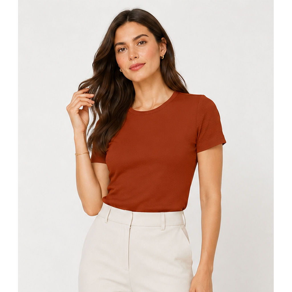 Blusa Feminina Justa Em Malha Classic Infinita Cor Marrom