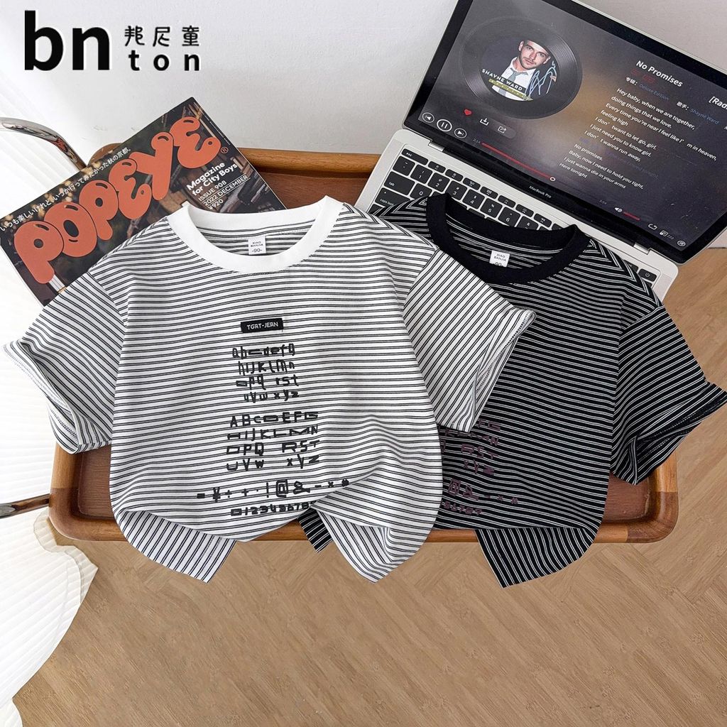 Camiseta infantil listrada de manga curta 2026 novo estilo menino em torno do pescoço solto topo menino bebê verão luz f