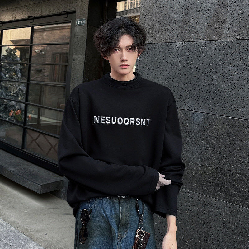 Primavera americano High Street ombreiras camiseta masculina de manga comprida nicho Metal carta impressão Design sentir