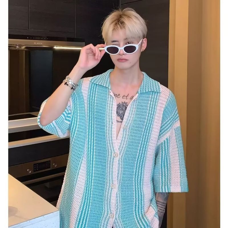 MoveDing Camisa Masculina De Manga Curta Marca De Moda Japonesa Listras Contrastantes Tricô Oco