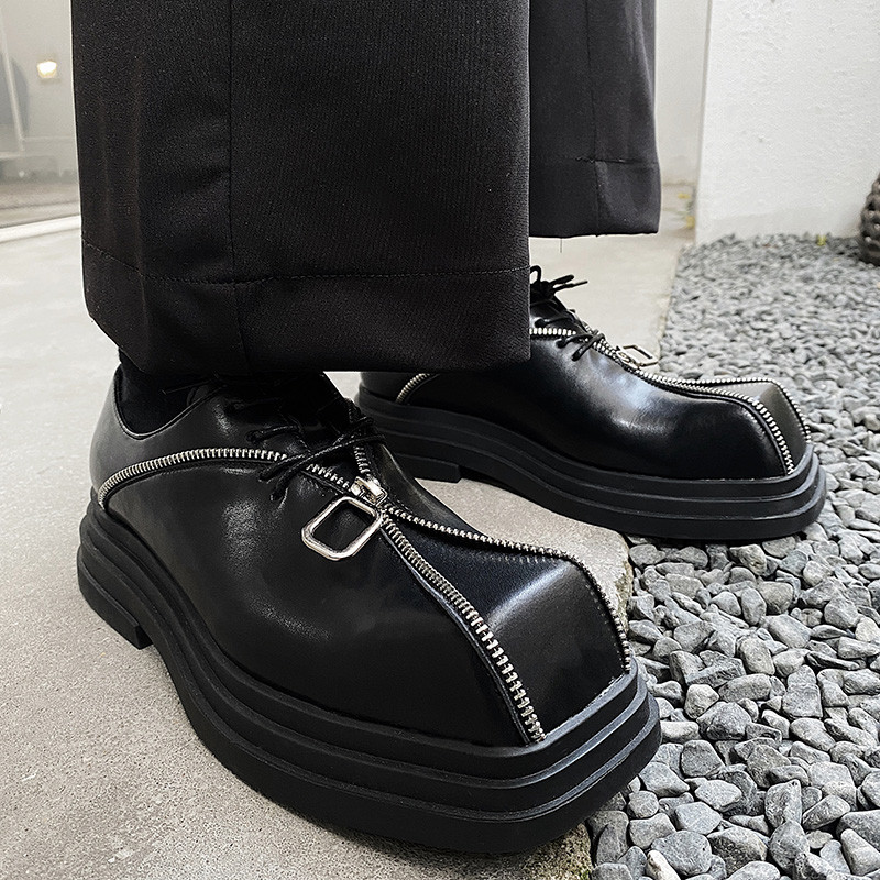 Nicho sapatos masculinos de sola grossa dedo do pé quadrado sapatos de couro masculino aumentado Punk único zíper estilo