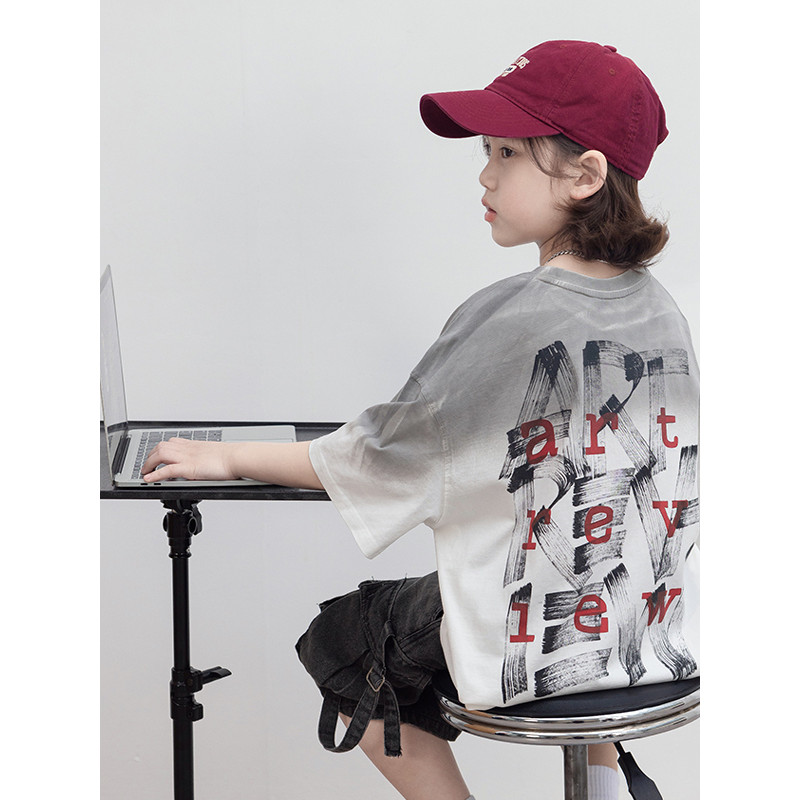 Meninos verão camiseta 2026 novo estilo solto médio grande crianças verão versão coreana camiseta moda meninos dança de 