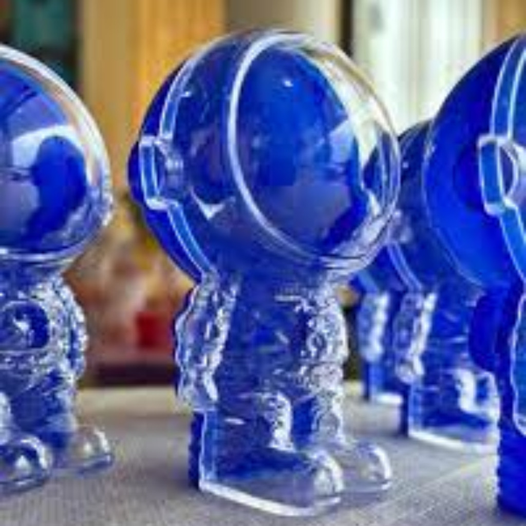 Kit 12 Lembrancinhas Astronautas Azul Decoração Espaço em Oferta na Shopee