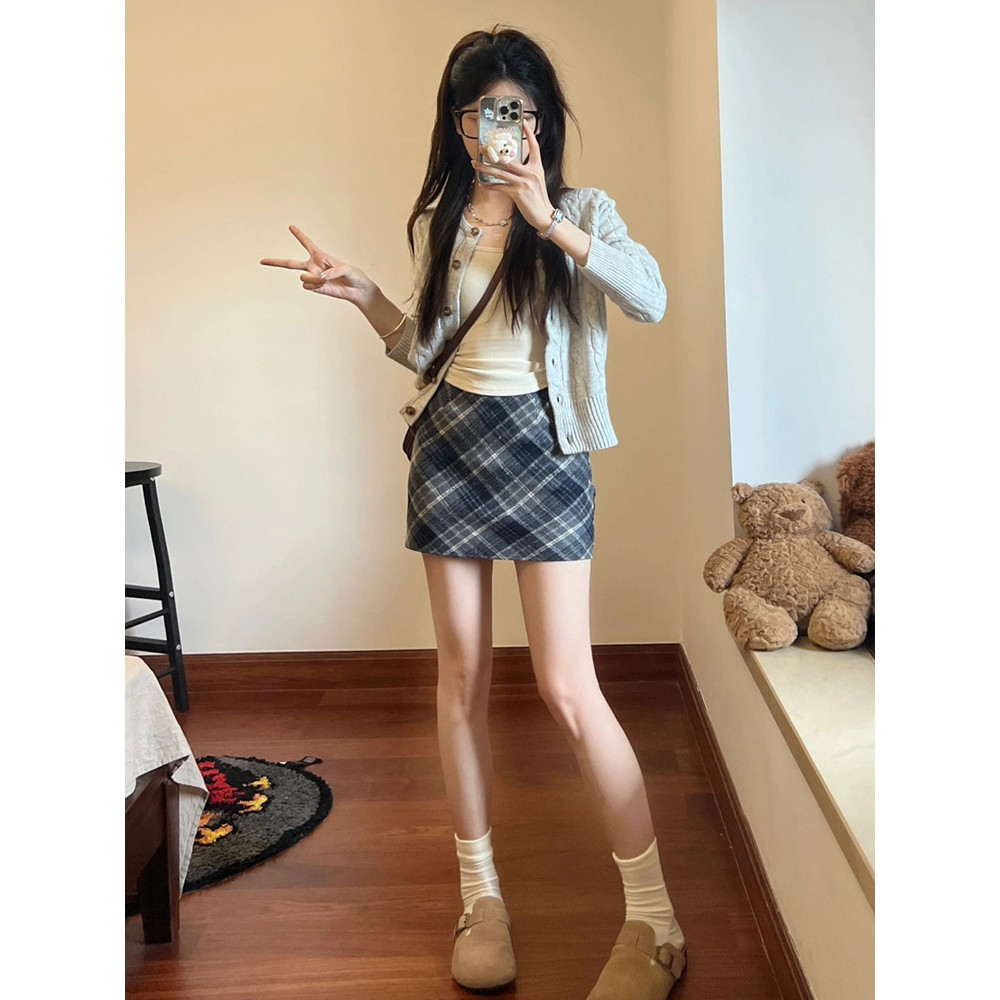 Saia xadrez feminina outono 2024 novo estilo de lã Hip saia inverno pequena cintura alta a linha saia xadrez