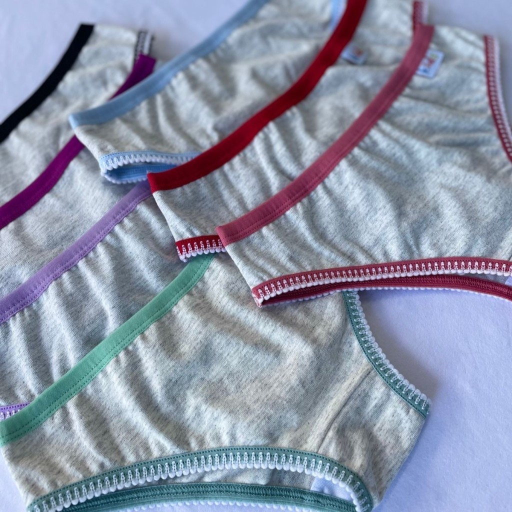 Kit 2 ou 3 Calcinhas Infantil Menina Algodão Cotton Lisa com Forro Confortável Criança