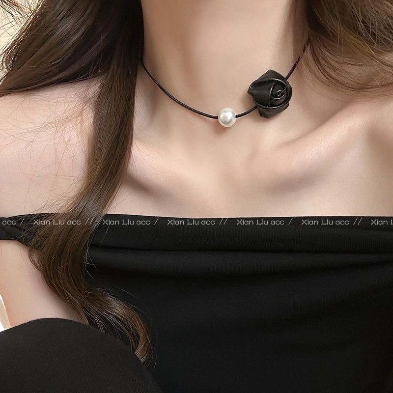 Rosa pérola colar gargantilha nicho Design High-End colar feminino 2024 novo estilo acessórios de colar de venda quente