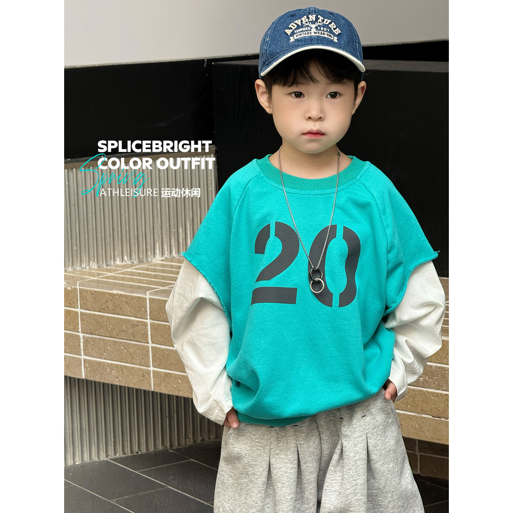 Crianças primavera 2026 novo estilo falso camiseta de duas peças meninos versão coreana costura solta de manga comprida 