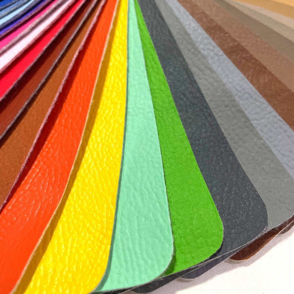 1 Metro -  Tecido Couro Corino Courino Sintético Pvc Serve para Revestimento Forra Madeira , Sofá, Cadeira, Puff em Oferta na Shopee