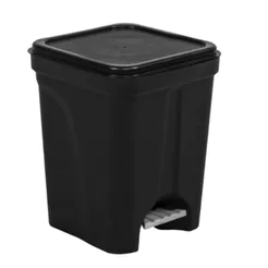 Lixeira com Pedal 15L Preta Agraplast 696