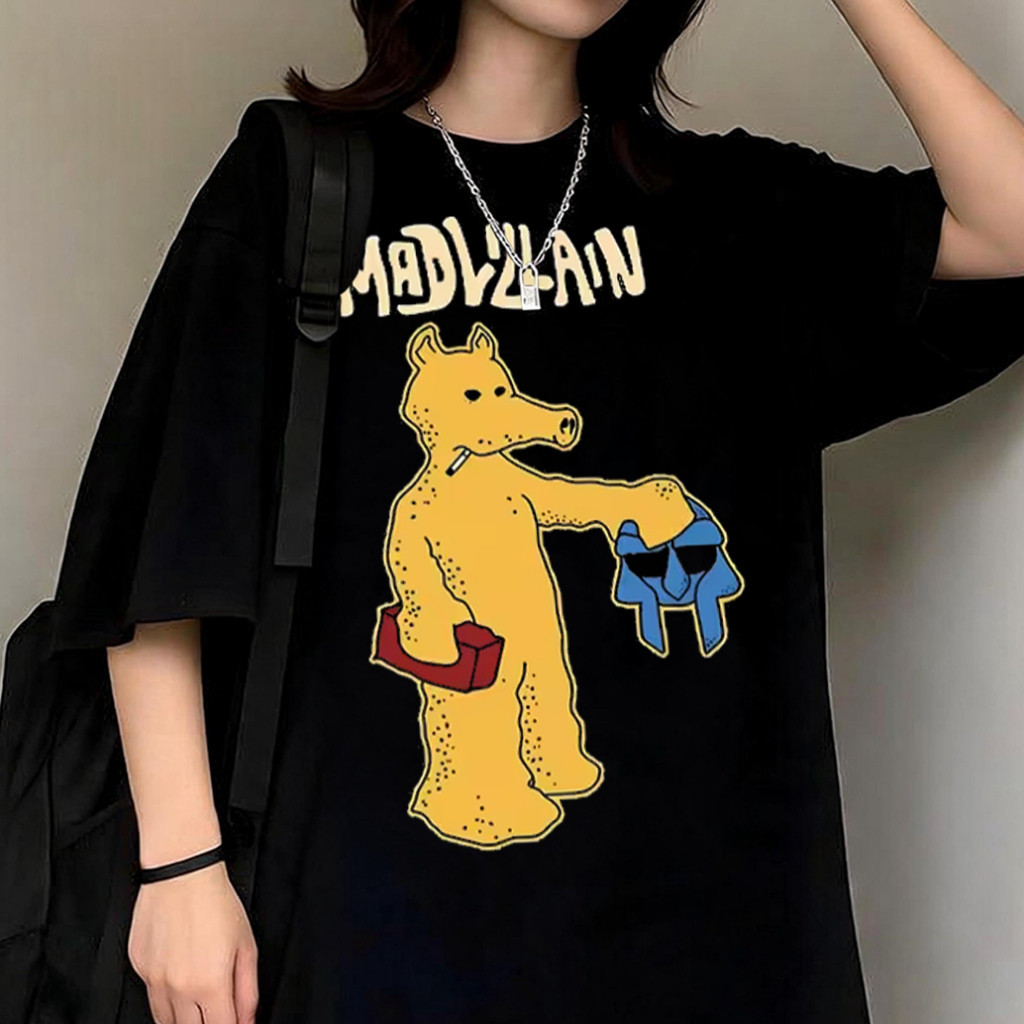 Camiseta Mf Doom Madvillain Super Villain Food Rapper Album Oversized Confortável Moderna Estilosa Streetwear