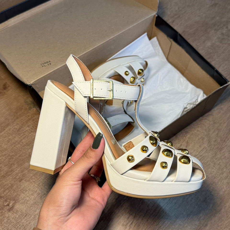 Sandália Vizzano Salto Bloco Detalhes Pedrarias 6551.106 em Oferta na Shopee