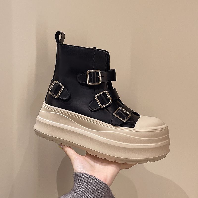 Botas Martin de sola grossa sapatos femininos de cano alto 2026 outono novo estilo fivela de cinto botas curtas