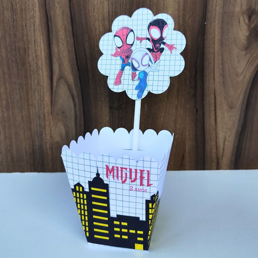Centro de mesa Homem aranha e seus amigos espetaculares  -Pegue e monte - Lembrancinha Homem aranha e seus amigos espeta