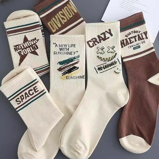 Nara American Socks Men ins Trendy All-Match Four Seasons Retro Melad Sports Basquete Meias de comprimento médio
