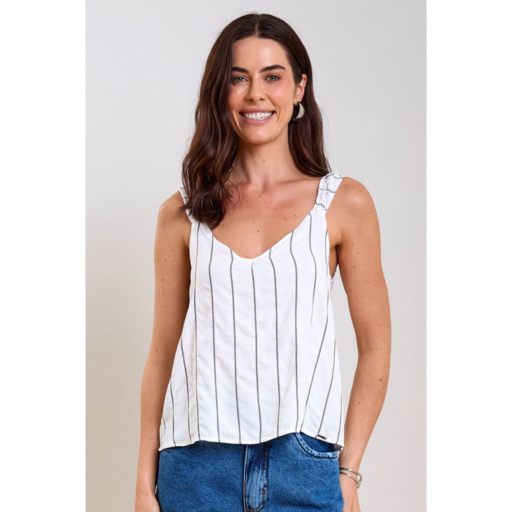 Regata Feminina Com Decote Marialícia Branco