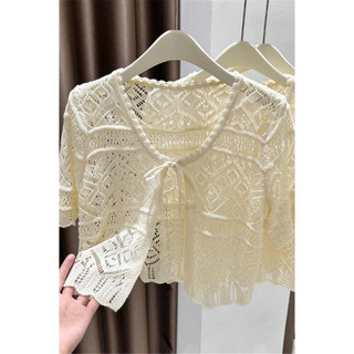 Blazer Feminino Estilo Coreano de Verão Branco e Preto com Manga Curta, Bolero de Renda Retrátil, Cardigã para Uso Exter