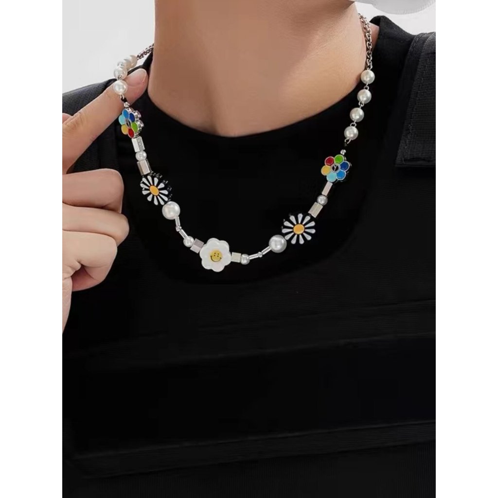 colar aço inoxidável colar Europeu americano Anti-guerra Smiley Face girassol pérola margarida costura colar masculino
