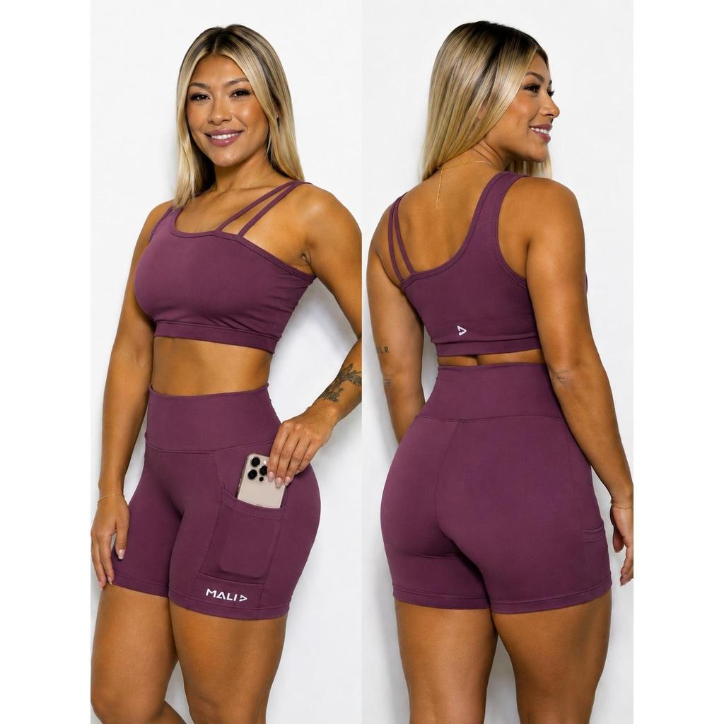 Conjunto Fitness Feminino Top Assimétrico Short Cintura Alta com Bolso Blackout Academia