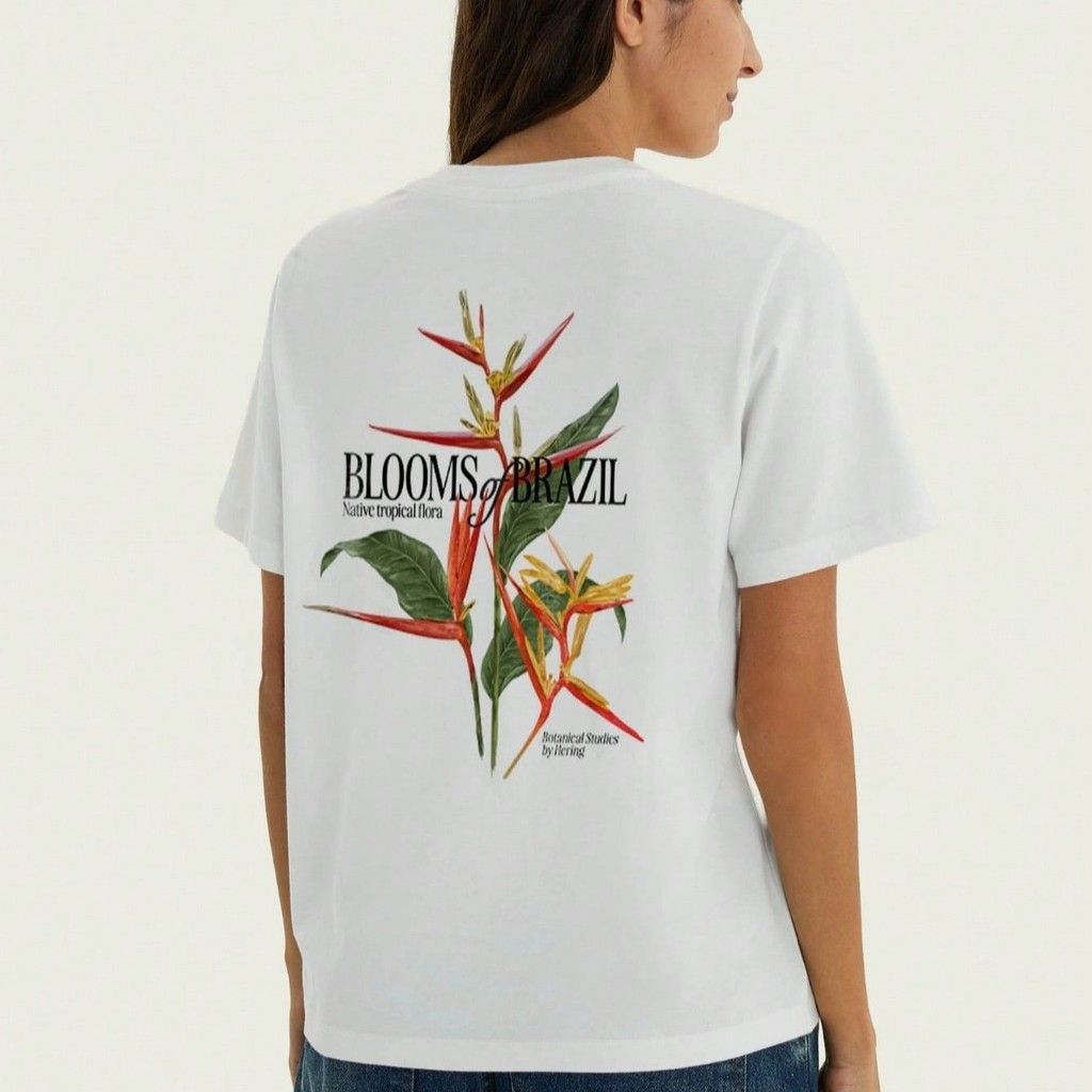 Camiseta Feminina Estampada Casual 100% Algodão Manga Curta Tecido Leve Macio Confortável Look Moderno Modelo: Blooms
