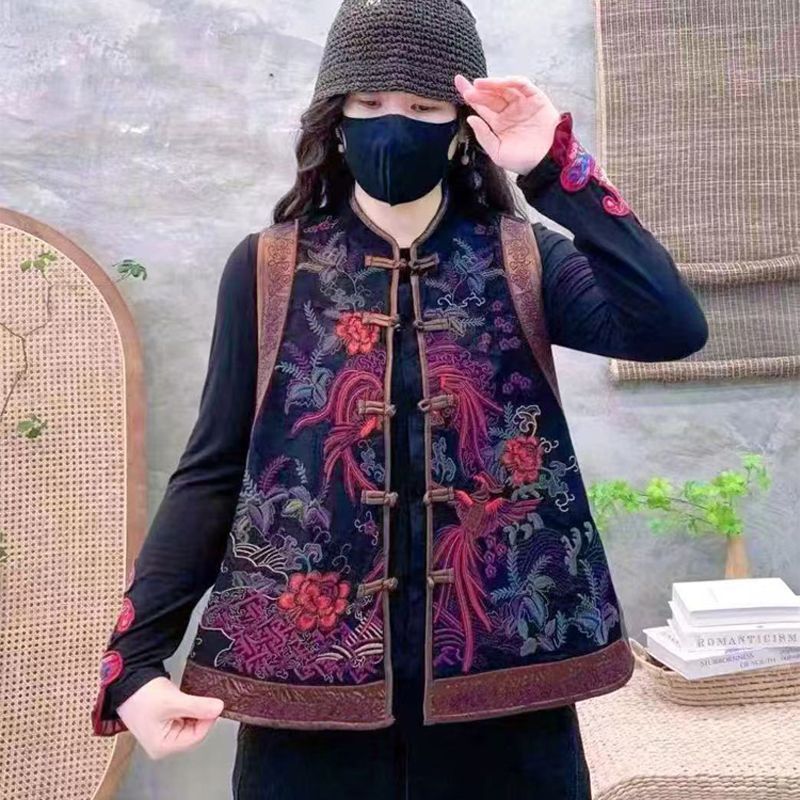 2026 Vintage New Stand Collar Jacquard Waistcoat Ethnic Heavy Craft Embroidered Vest with Chinese Knot Buttons Colete Vi