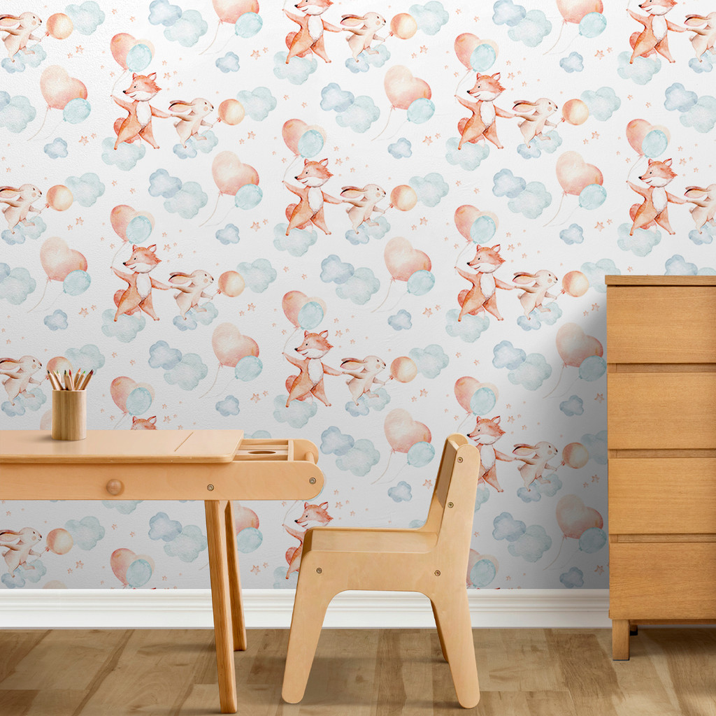 Papel de Parede Infantil Aquarela Raposa e Coelho Balões Nuvens | Auto Adesivo Decorativo para Quarto de Bebê Premium
