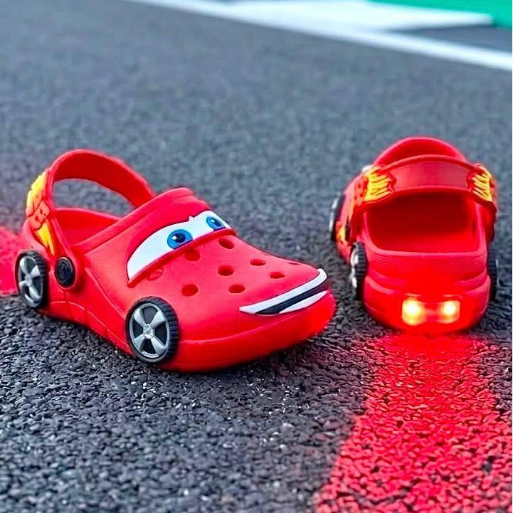 Sandália Infantil Menino Carros Com Luizinha