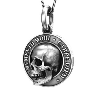 MEMENTO MORI CARPE DIEM Colares com Pingente de Crânio Comemorativos do 400º Aniversário do Nascimento de Molière