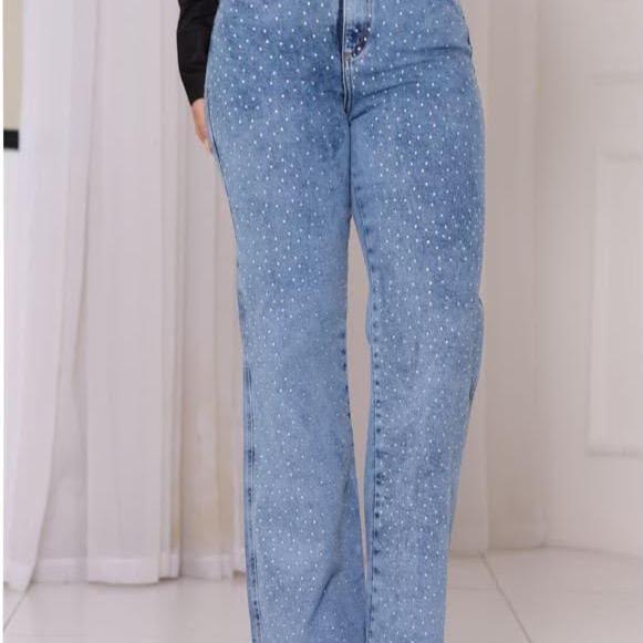 Calça Wide Leg Com Strass Azul Clara Com Lycra Levanta Bumbum