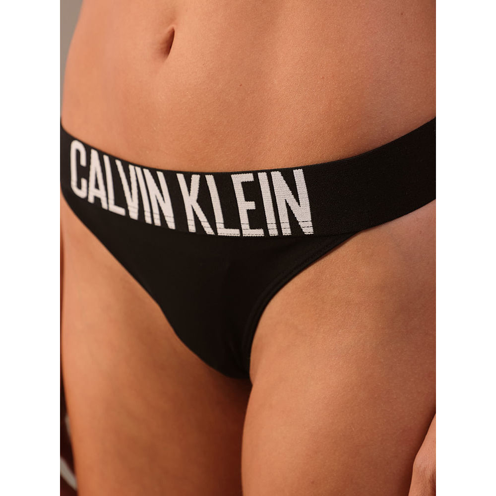 Calcinha Fio Dental Micro Intense Power Calvin Klein Underwear - Preto · foto 2
